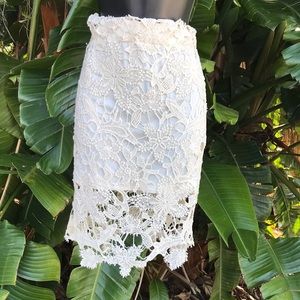 Lace pencil skirt